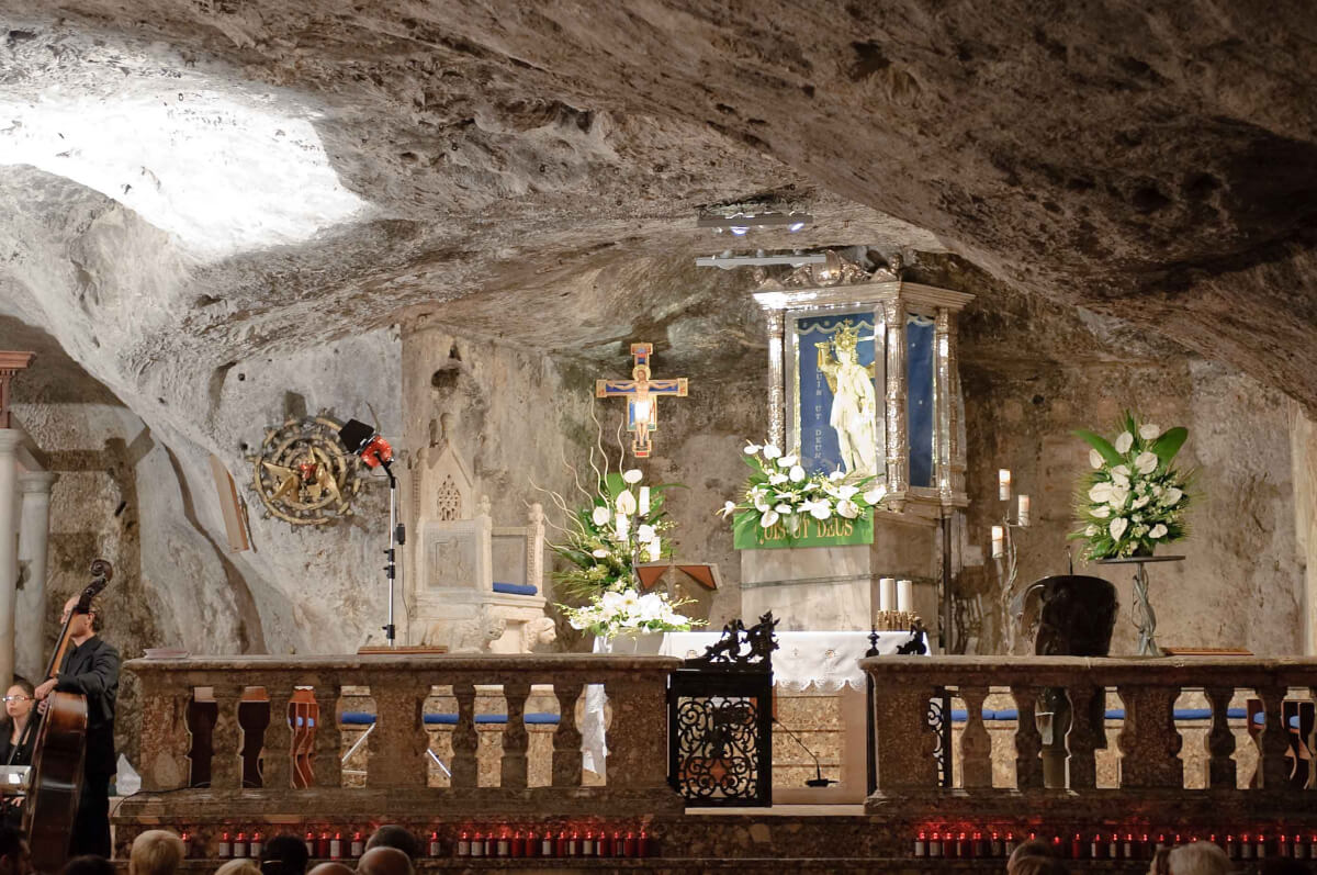 Grotta di San Michele, Monte Sant'Angelo