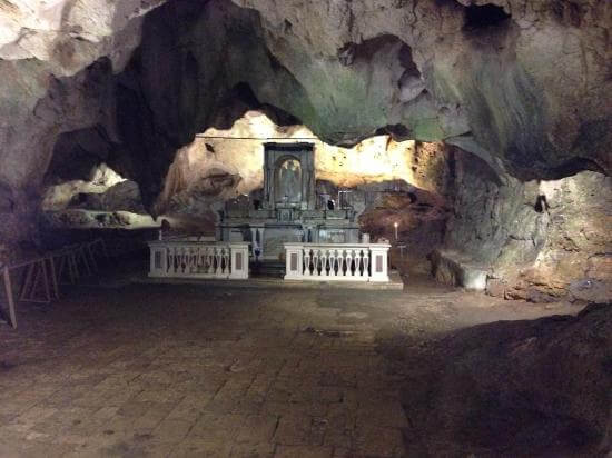 Grotta di San Michele, Cagnano Varano